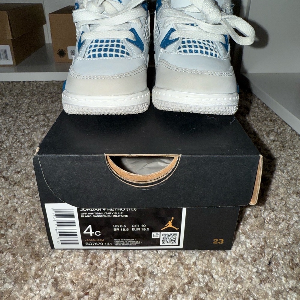 Kids Jordan Retro 4C White and Blue Shoes
